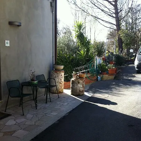 Appartement In The Shadow Of Three Giants Monte San Pietrangeli